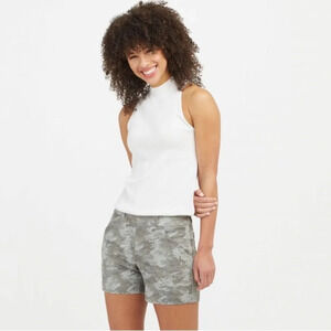 Spanx Stretch Twill Shorts Stone Washed Camo Size Small